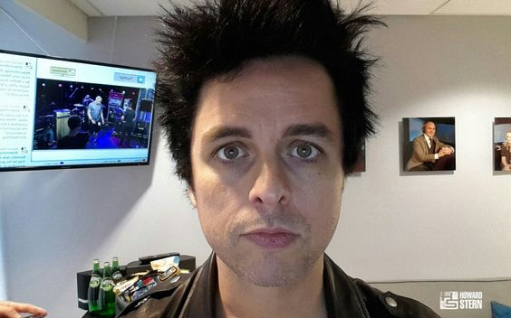 Swooning Over Stans (2018)